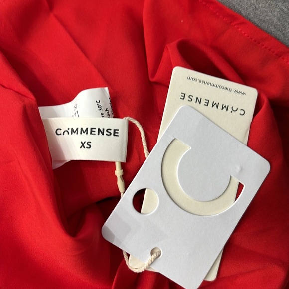 Commense NWT Ladder Ruffle V Neck Long Red Dress Open Back - Picture 6 of 6